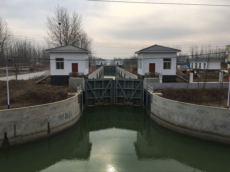 響水人字門(mén)船閘.jpg